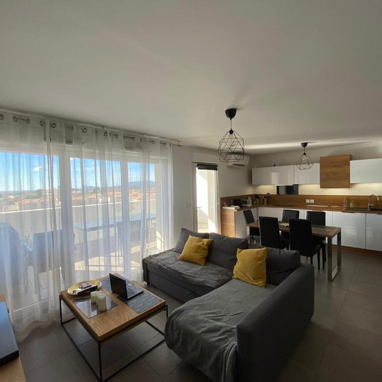 Superbe appartement 3 pièces avec vue mer - Appartement 2 Chambres - 17