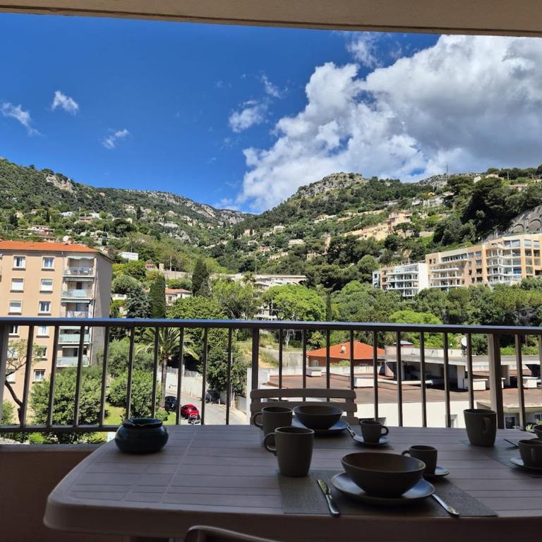 Apartment 6 minutes from Monaco train station - Appartement 2 Chambres avec Vue sur la Montagne - 3