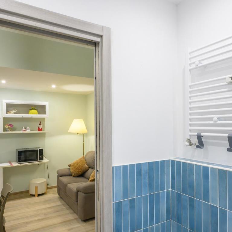 "A casa dei Nonni" House near the metro C - Appartamento Familiare con 1 Camera da Letto - 19