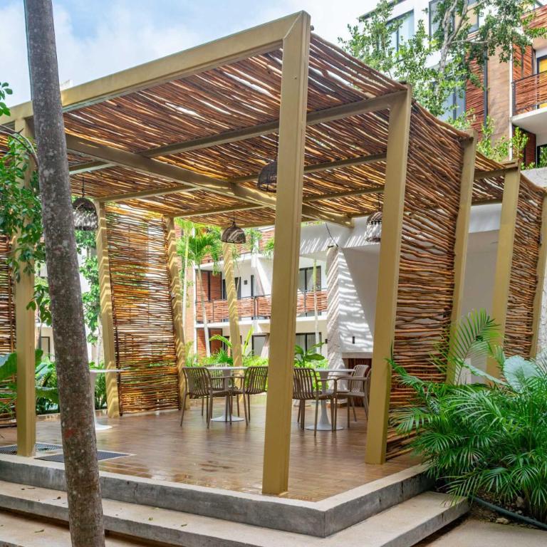 Pool & Rooftop in Tulum 2 Bedrooms Apartment - Apartamento - 3
