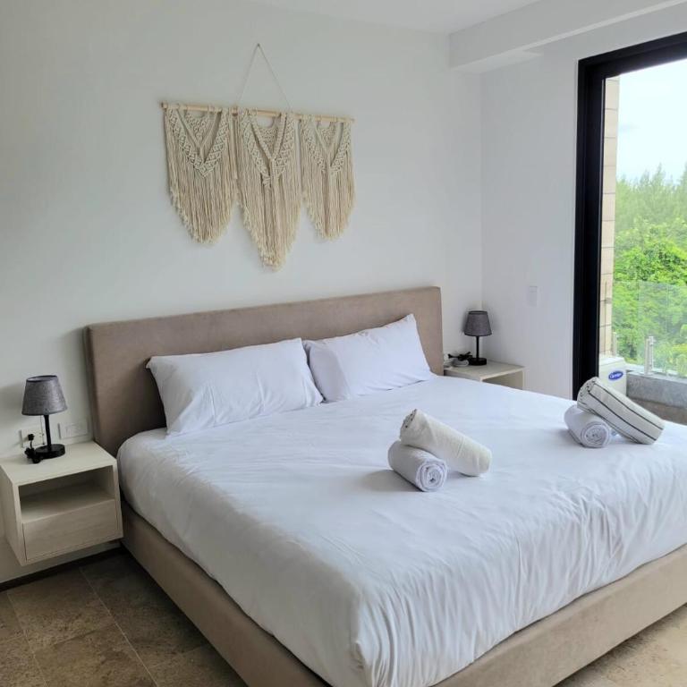 Lujo tropical, moderno con vistas a la naturaleza - One-Bedroom Apartment - 16