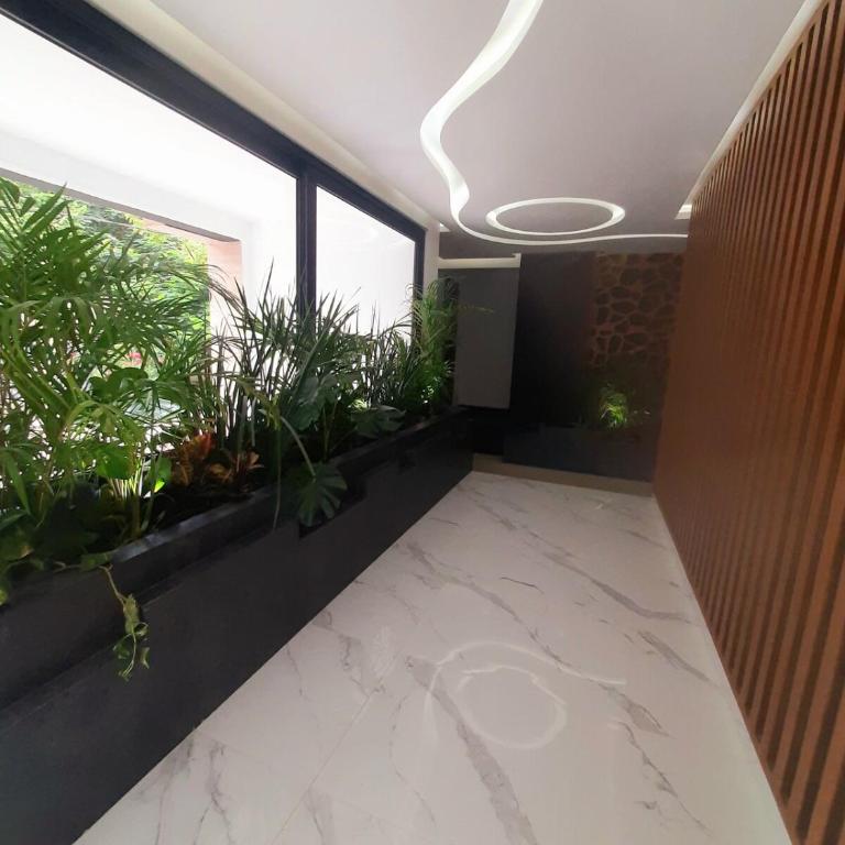 Lujo tropical, moderno con vistas a la naturaleza - One-Bedroom Apartment - 29