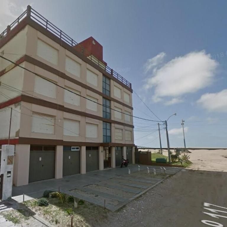 Villa Gesell Esquina Costanera - Apartamento de 2 dormitorios - 2
