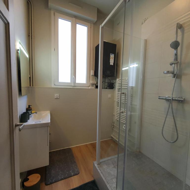 VUE EXCEPTIONNELLE sur la CATHÉDRALE, haut standing et garage privé - Appartamento Deluxe con 2 Camere da Letto - 15