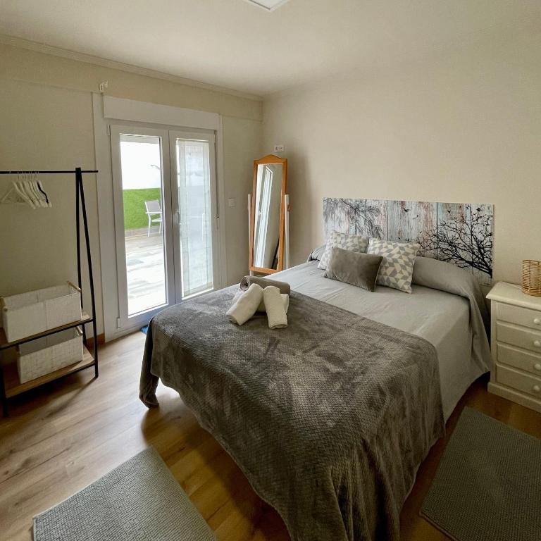 Amplio apartamento con terraza en Bouzas, cerca de la playa. - Apartamento de 2 dormitorios - 1