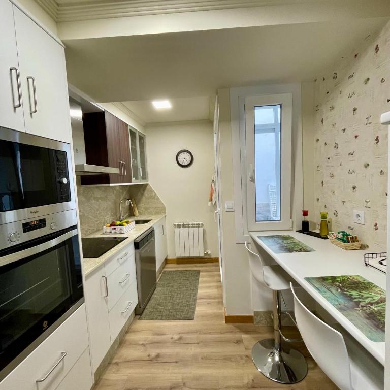 Amplio apartamento con terraza en Bouzas, cerca de la playa. - Apartamento de 2 dormitorios - 9