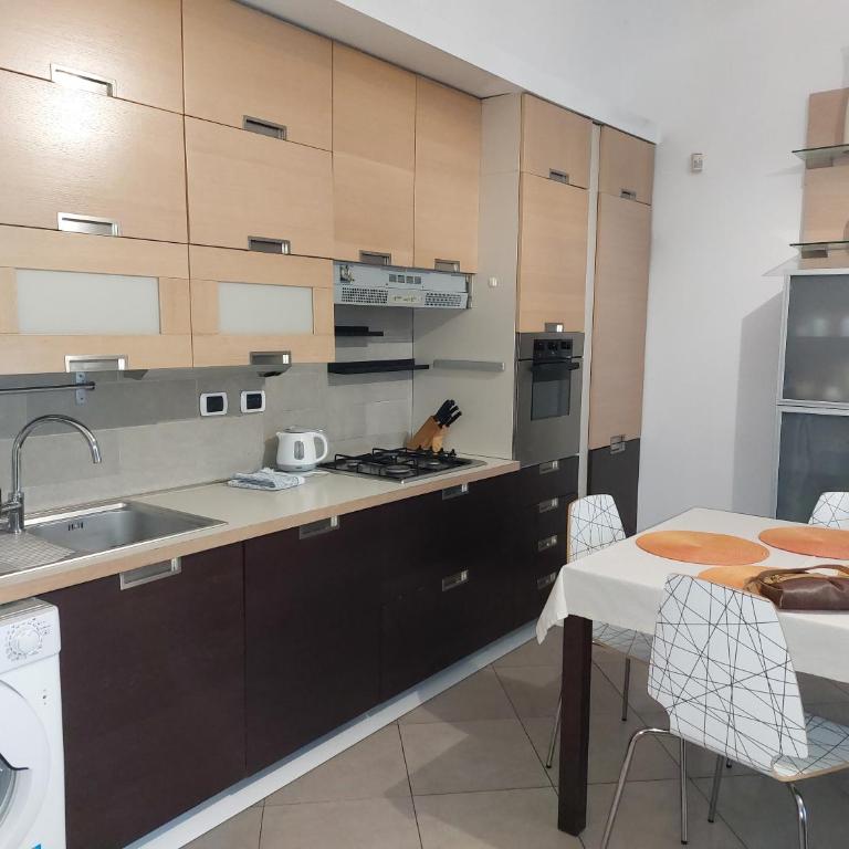 Confortable flat near pz Firenze - Appartamento con 1 Camera da Letto - 3