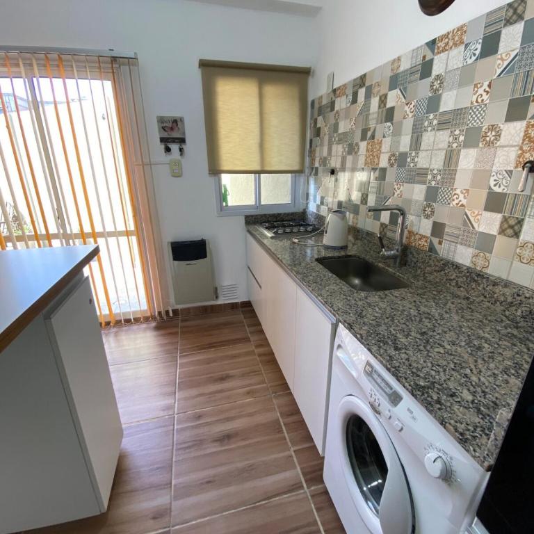 Loft Avis - One-Bedroom Apartment - 11