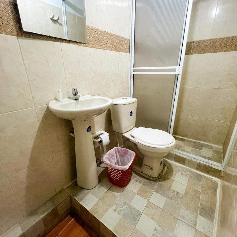 Hotel Yellow Maraya, Pereira - Habitación Doble con baño privado - 3