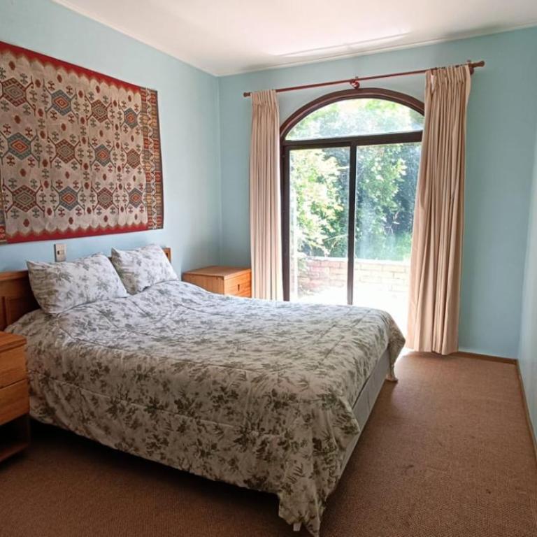 Casa encantadora con servicio de transporte al Aeropuerto - Three-Bedroom House - 7