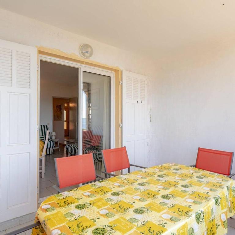 Appartement confortable à Aiguebelle avec terrasse et parking privé - FR-1-816-13 - Apartment - 2