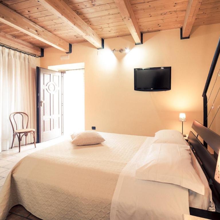 B&B La Casa Di Plinio - Comfort Triple Room with Shower - 1