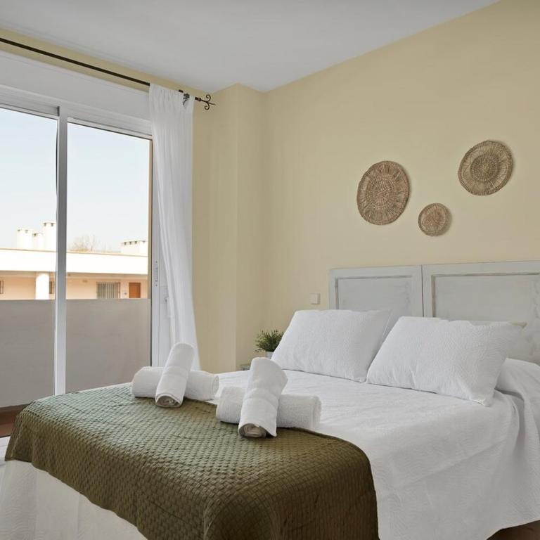 Apartamento con piscina y paddel en Guadalmina Alta - AVIA 2 3 - Apartamento de 2 dormitorios con balcón y terraza - 16