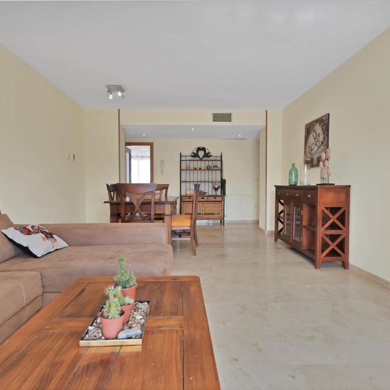 Apartamento con piscina y paddel en Guadalmina Alta - AVIA 2 3 - Apartamento de 2 dormitorios con balcón y terraza - 19