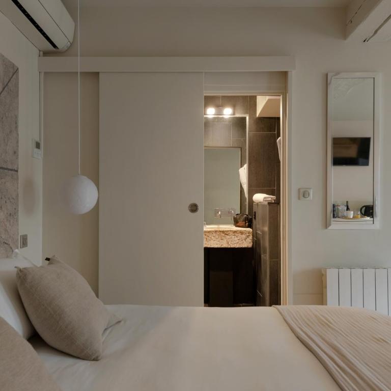 MiHotel Le Gourguillon - Suite Junior Luna - 9