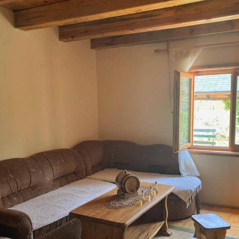 Planinska Idila Osluša - Kuća sa 2 Spavaće Sobe - 9