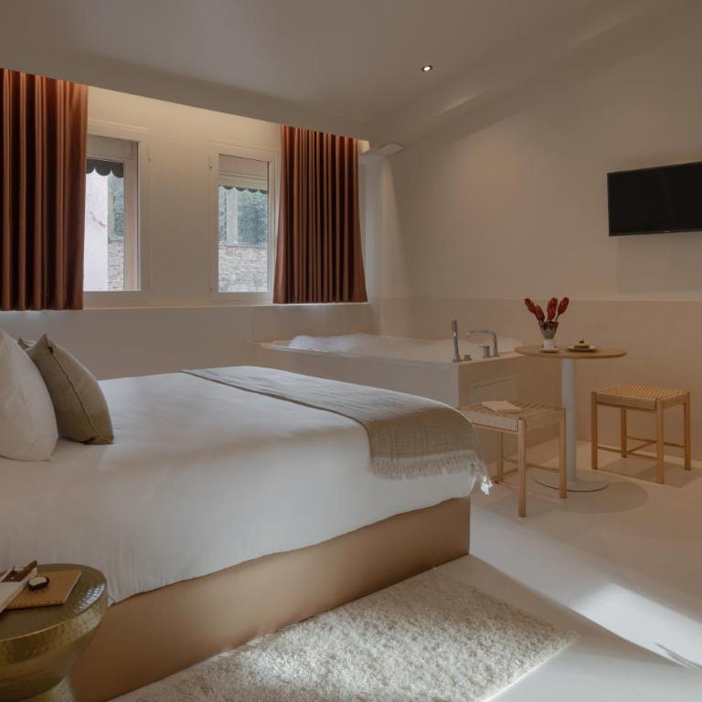MiHotel Le Gourguillon - Suite Exécutive Satin - 2