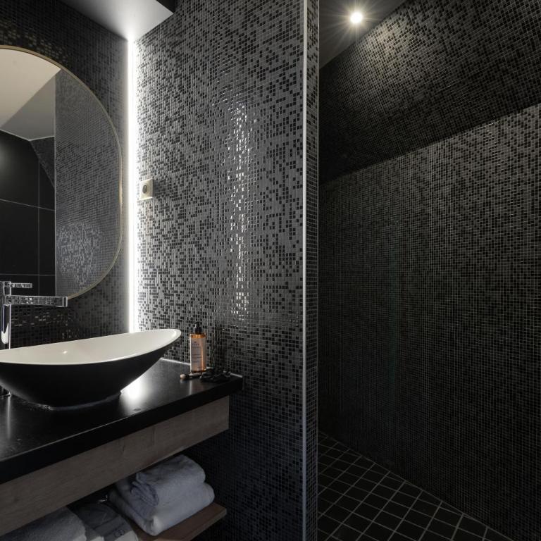 MiHotel Le Gourguillon - Suite Luxe Divine - 32
