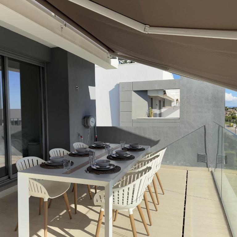 ViVi Homes - Sol Garden Pool, Terrace & Golf - Apartamento con terraza - 10