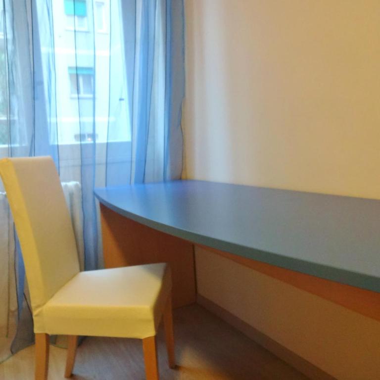 Romulea Guest House - Camera Matrimoniale con Bagno in Comune - 4