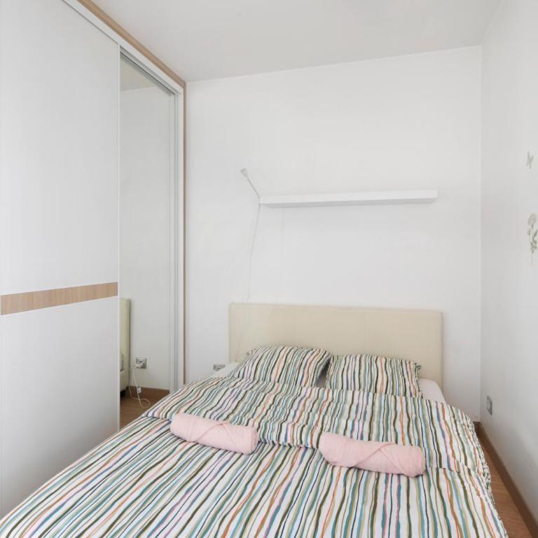Lumineux 2 chambres avec Terrasse - Appartement 2 Chambres - 16