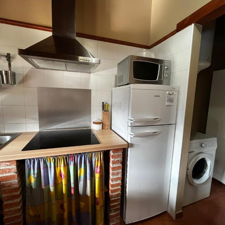 Casa Lula 3 Pendueles LLanes AR-685-AS - Two-Bedroom House - 33