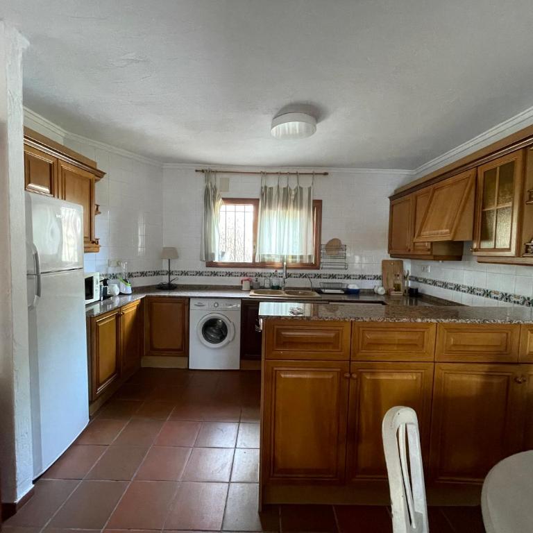 Adosado en Moraira - Three-Bedroom House - 12