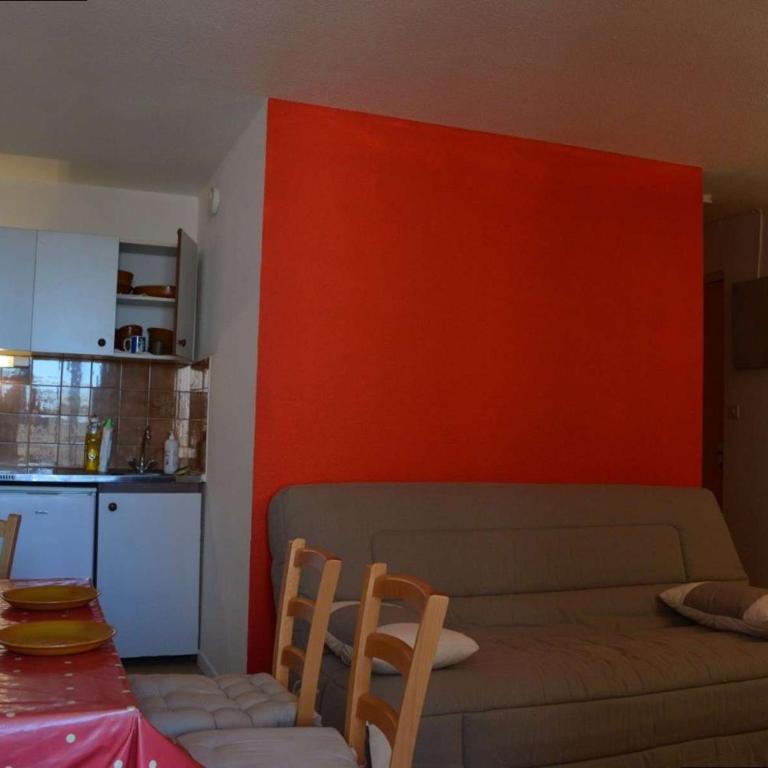 SP500-011 Appt 2 pièces 4 couchages SAINT PIERRE LA MER - Appartement 1 Chambre - 3