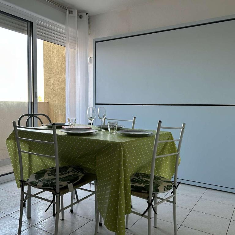 SP350-208 Appartement Studio 4 couchages SAINT PIERRE LA MER - Apartment - 4