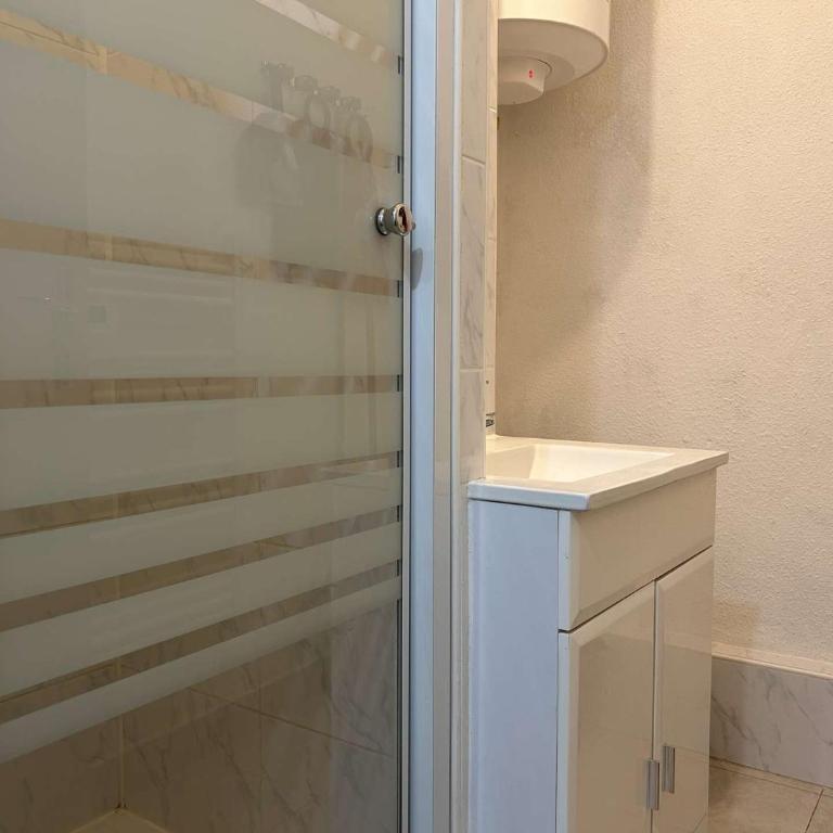 SP350-208 Appartement Studio 4 couchages SAINT PIERRE LA MER - Apartment - 9