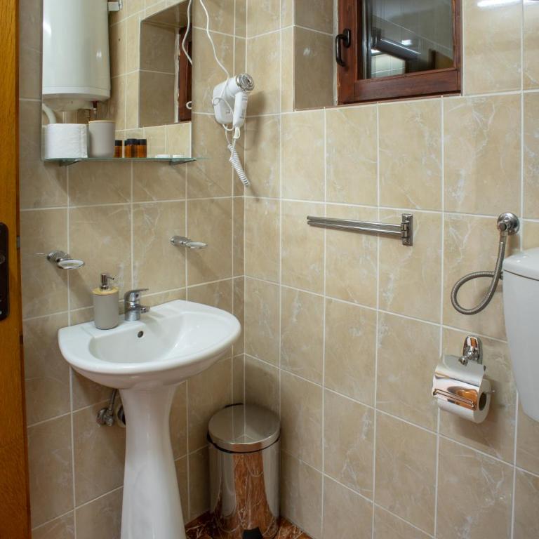 MB Hotel - Double or Twin Room - 6