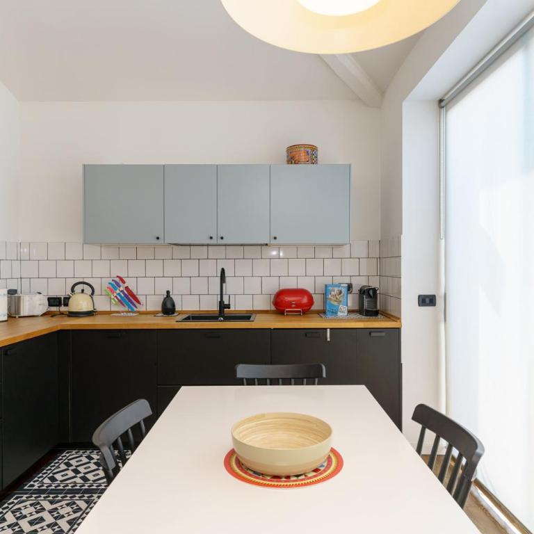Terrazza Cirnauti il pieno di luce in centro città - Appartamento con 2 Camere da Letto - 13