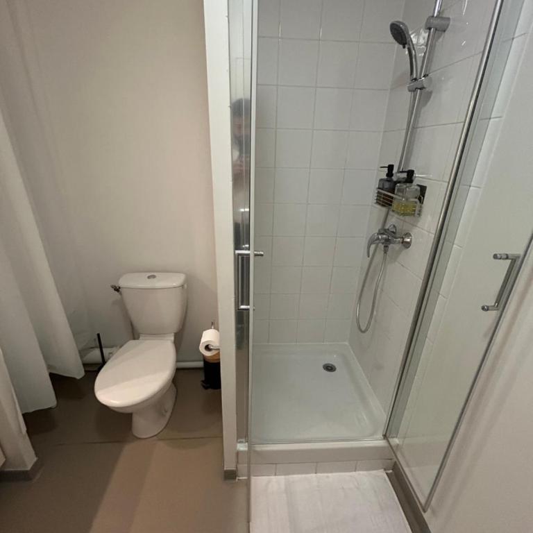 Appart'hôtel - Gare TGV - Avignon - One-Bedroom Apartment - 13