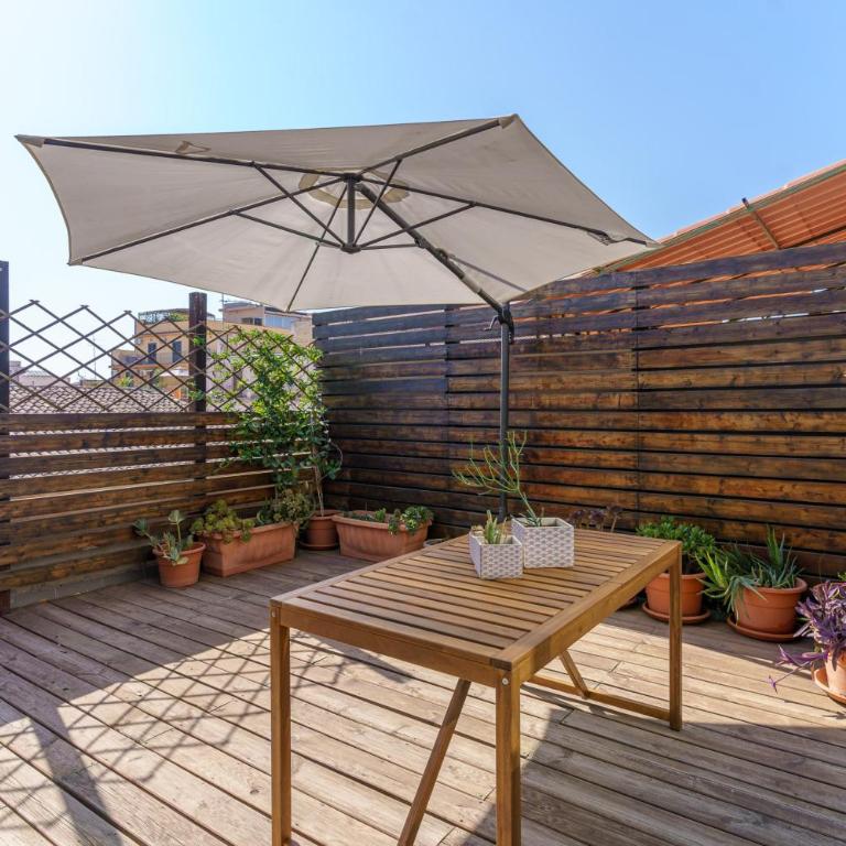 Terrazza Cirnauti il pieno di luce in centro città - Appartamento con 2 Camere da Letto - 37