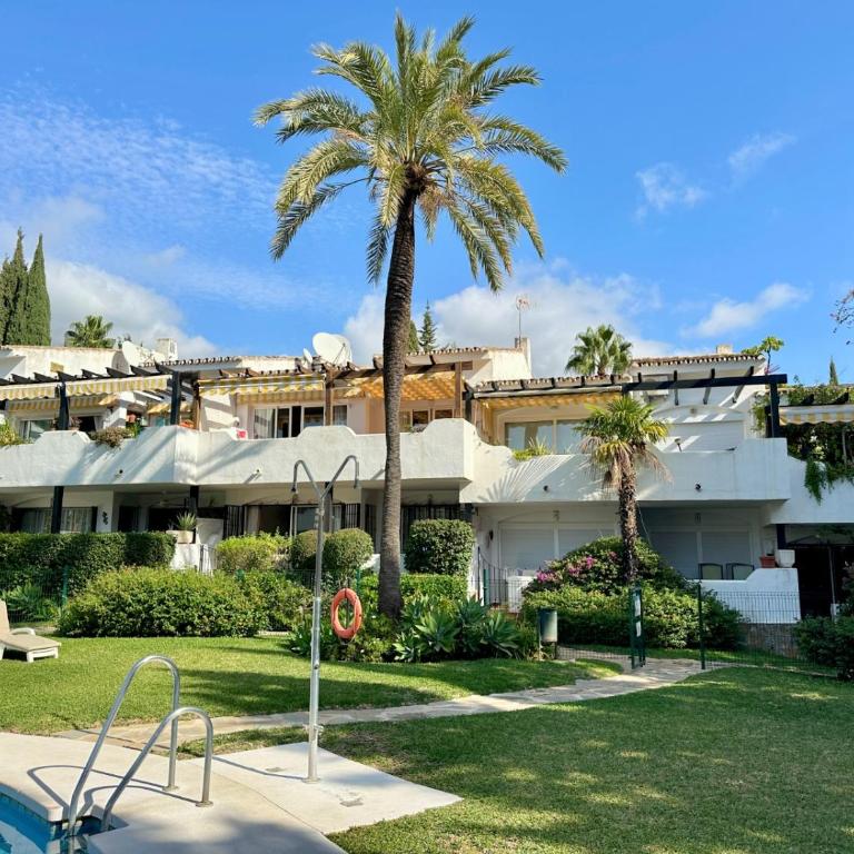 Modern 2 Bedroom Apartment in Marbella - Apartamento de 2 dormitorios - 5