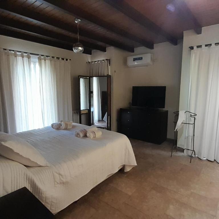 Casa Relax Liniers Chacras de Coria - Casa Unifamiliar de 3 dormitorios - 21