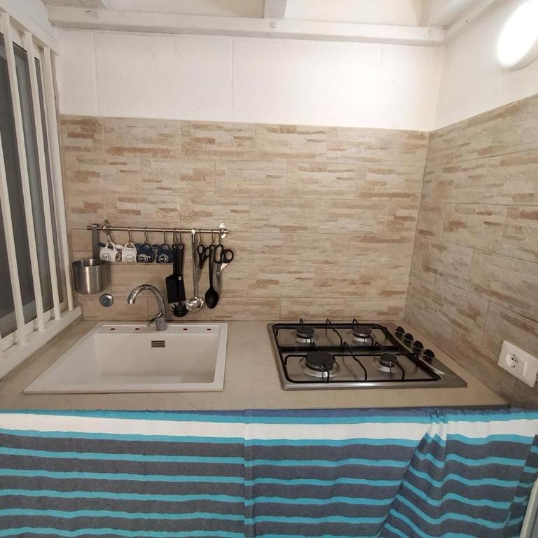 Casa Carolina Monopoli by il Pumo di Puglia - Camera Quadrupla con Bagno Privato - 10