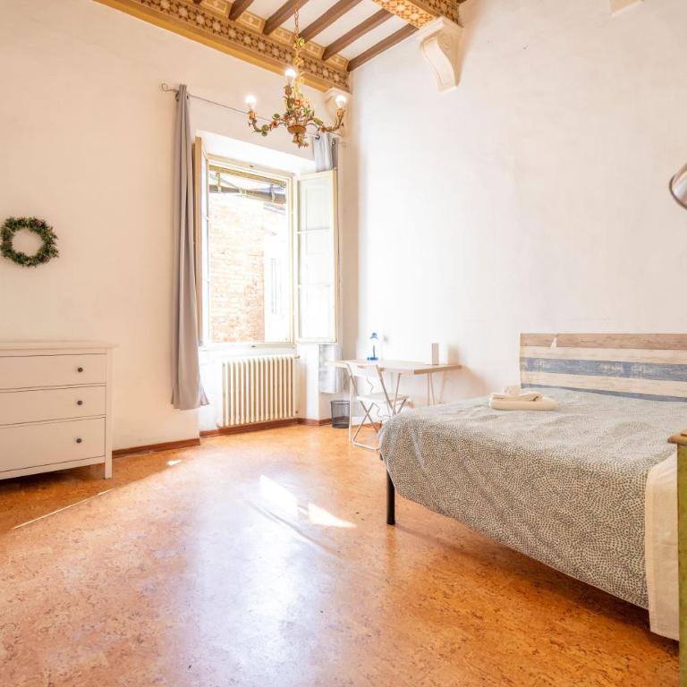 Appartamento a due passi da Piazza del campo Siena - Appartamento Familiare con 2 Camere da Letto e Vista - 11
