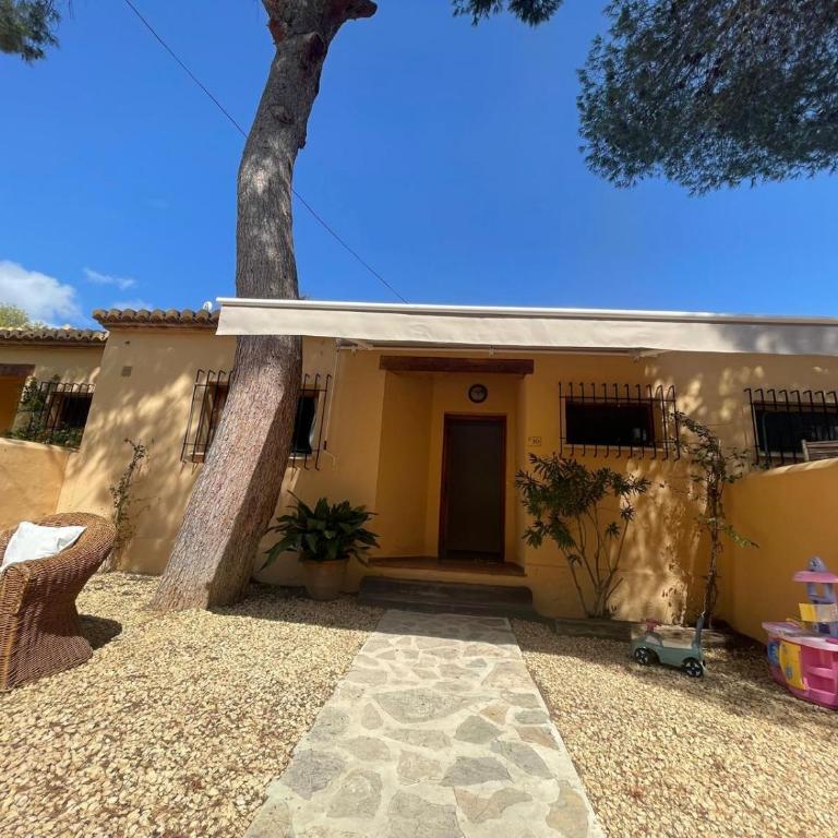 Adosado en Moraira - Three-Bedroom House - 2