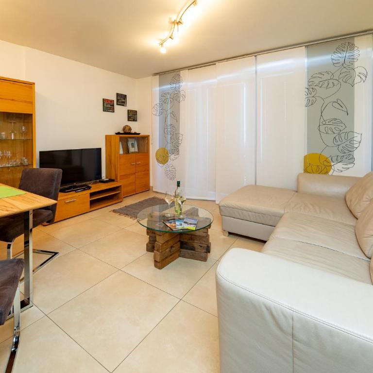 Appartement Klosterhügel - Apartment mit 1 Schlafzimmer - 84