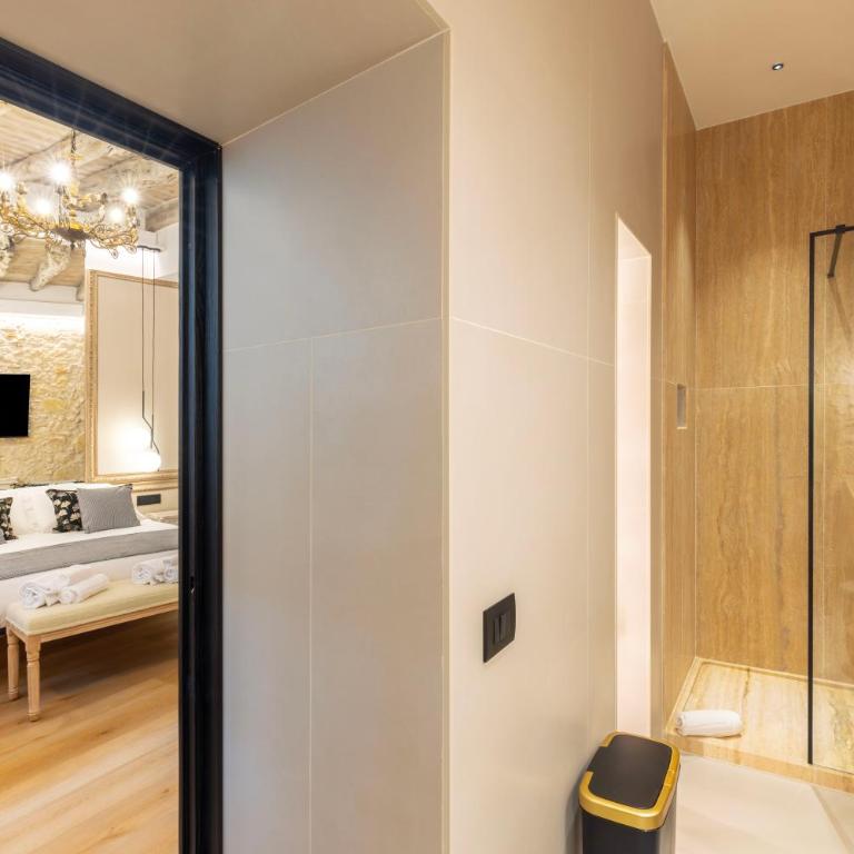 Pedra Bianca Luxury Rooms - Deluxe Queen Room - 4