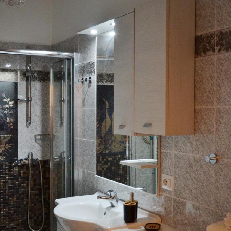 CASA LUISA PERLA tua VACANZA - Appartamento con 2 Camere da Letto - 2