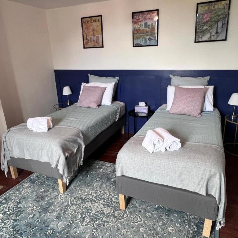 Maison Pol Amboise - Twin Room with Shared Bathroom - 5