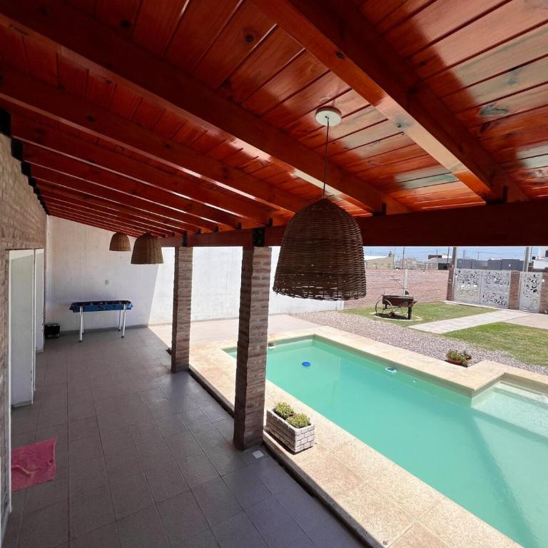 Casa Hospedaje Familiar Con Pileta - Casa de 2 dormitorios - 3