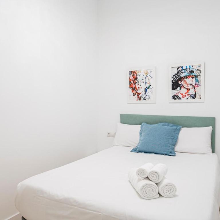 Flat in Embajadores FOU - Two-Bedroom Apartment - 13
