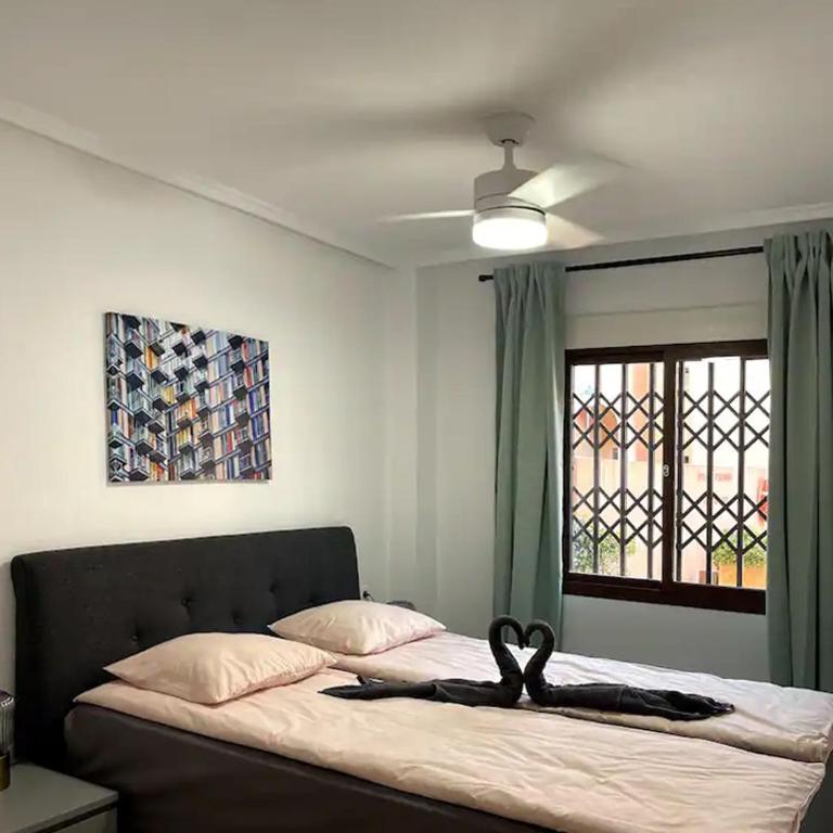 3-Bedroom Apartment with Pool in Torrevieja - Apartamento Deluxe de 3 dormitorios - 8