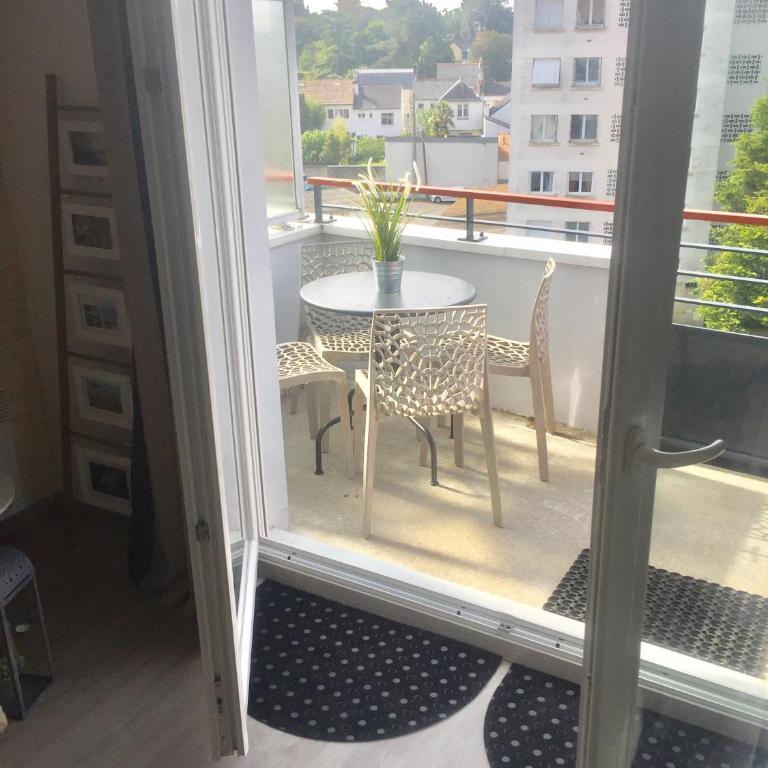 Petit Erdre - 2 chambres- gd appt ensoleillé- accès PMR - Two-Bedroom Apartment - 9