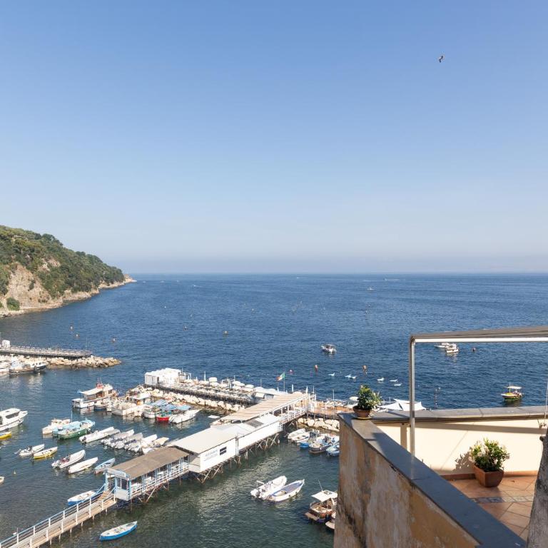Coltur Suites - One-Bedroom Apartment with Balcony and Sea View - 7