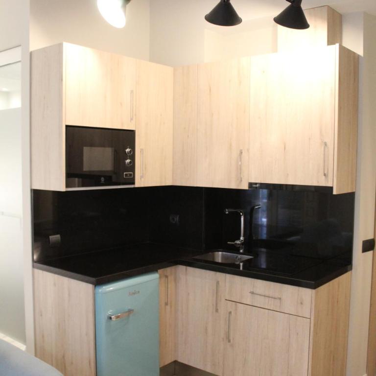 Apartamentos Gibralfaro - Estudio Superior - 9