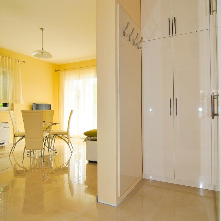 Cozy Apartment in Donja Lastva - Close to the beach - Apartman sa 1 Spavaćom Sobom - 7